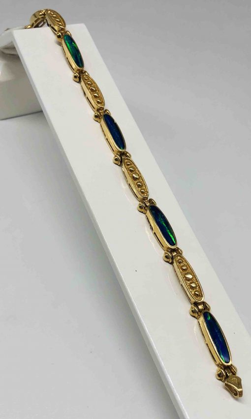 14 KT Yellow Gold Lab Opal Bracelet