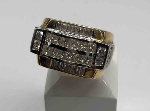 2 Tone Diamond Ring