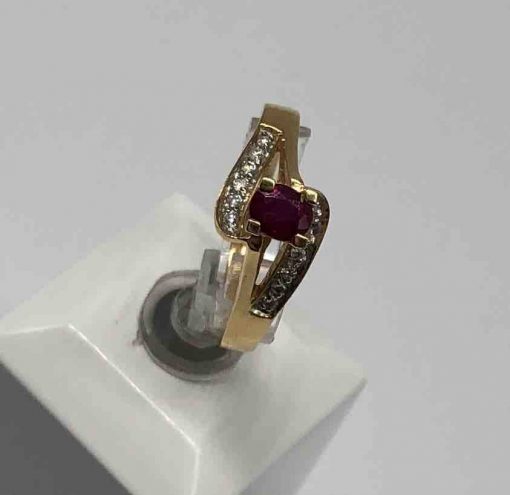 High Set Round Ruby - Image 2
