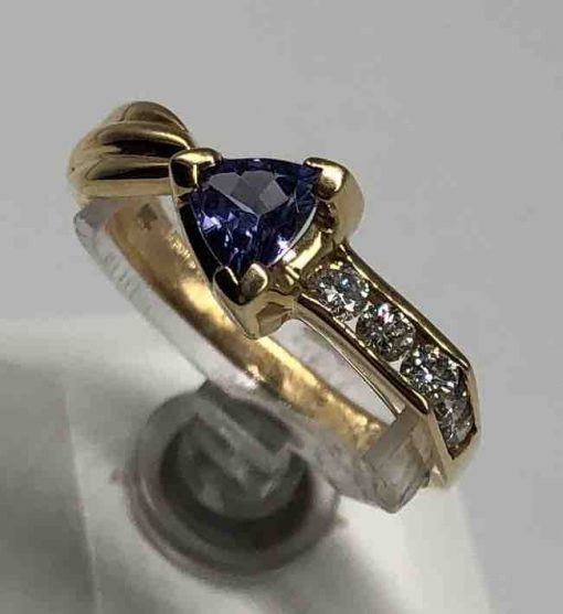 Slim Ring With Triangular Tanzanite - Image 4