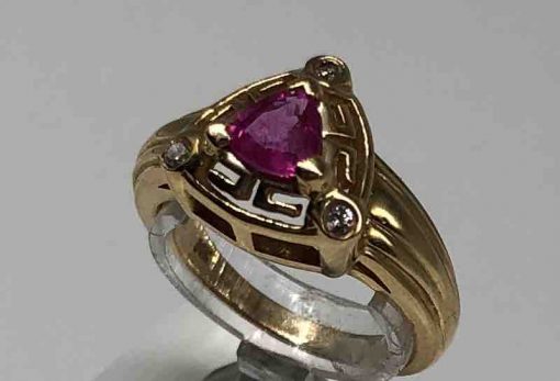 Triangular Pink Sapphire Ring - Image 3
